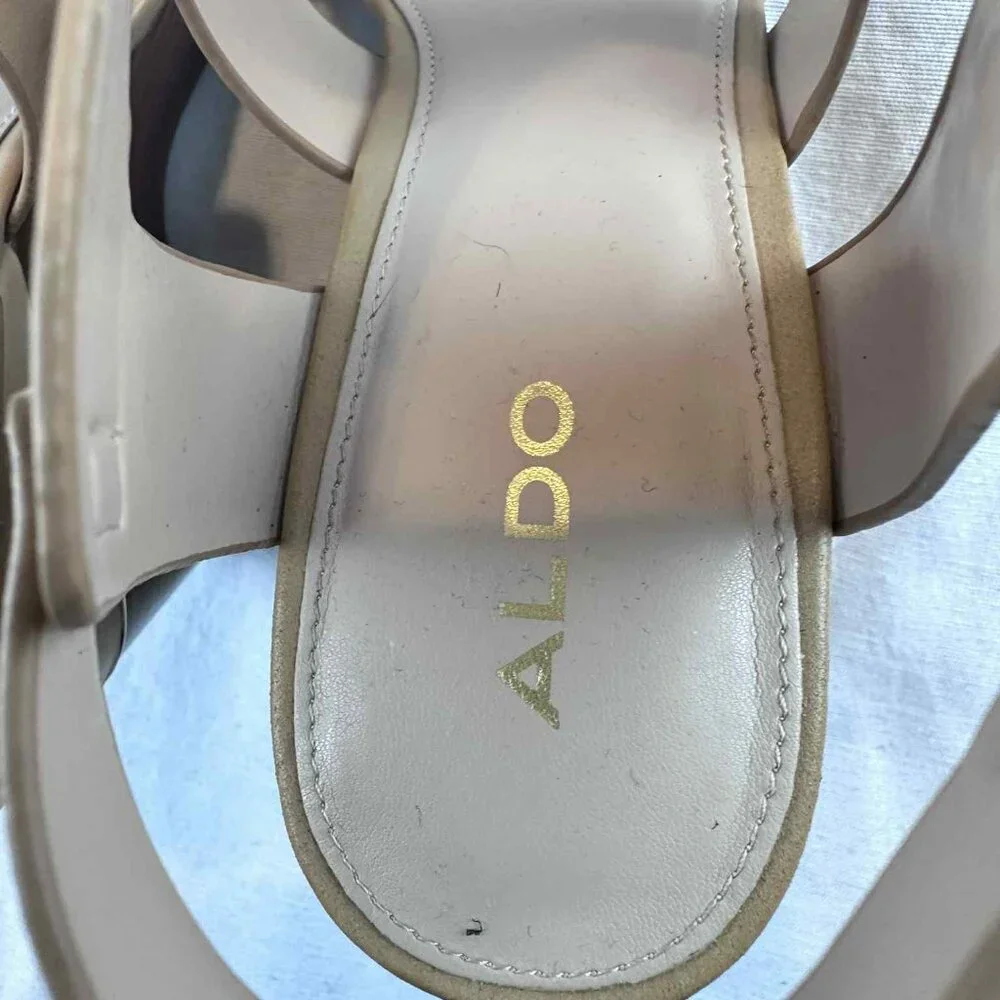 ALDO Nude Camel Wedge Platform Sandals | Crisscross Strap | Approx Fits 8–9‎